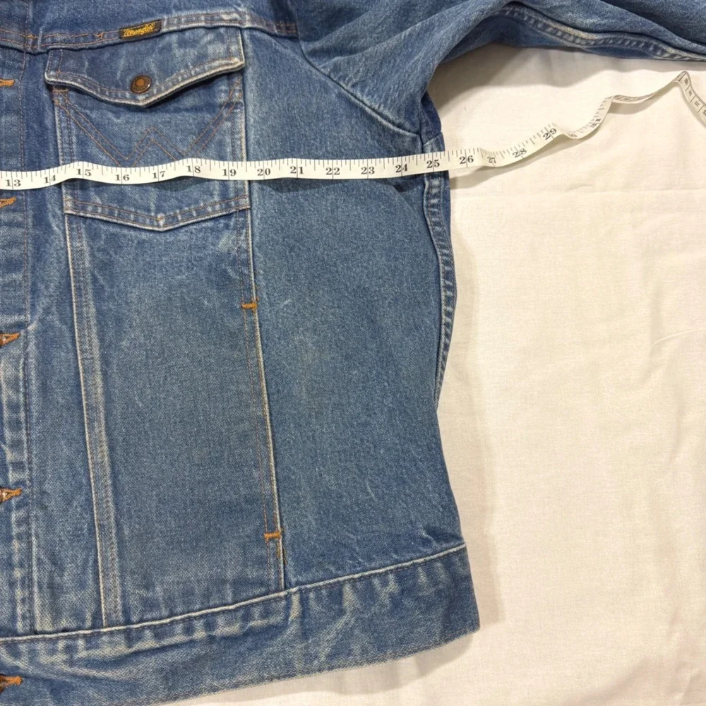Vintage Wrangler Denim Jacket Mens 48 Blue Western Trucker Made in USA 80s